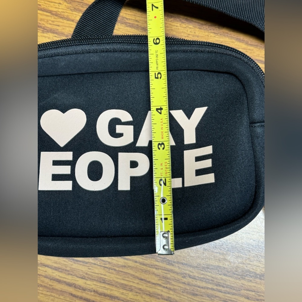 NWT Zaddy Earth I Heart Gay People Fanny Pack, Adjustable Buckle - Picture 7 of 8